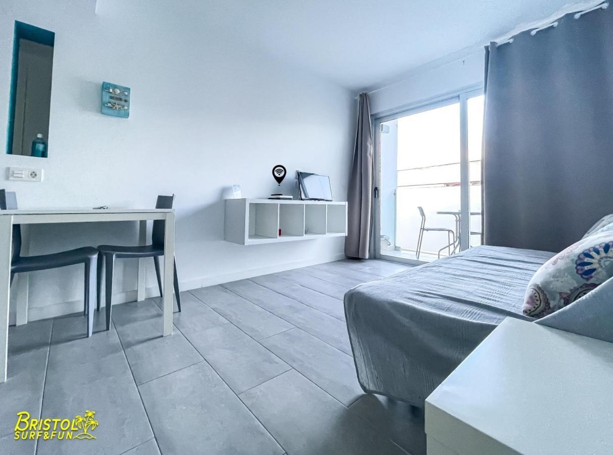 B-Rent Bristol Beach Surf & Fun Corralejo Exterior foto